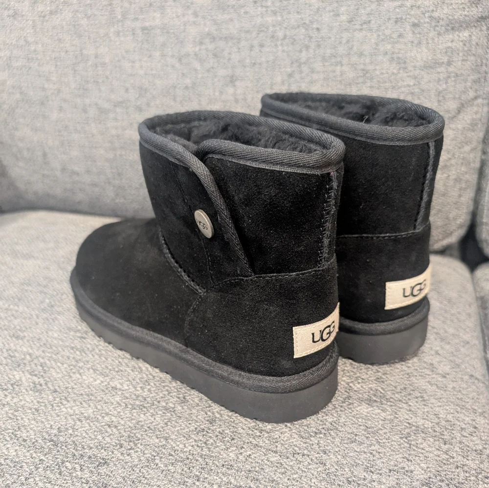 UGG Jona Boot - K